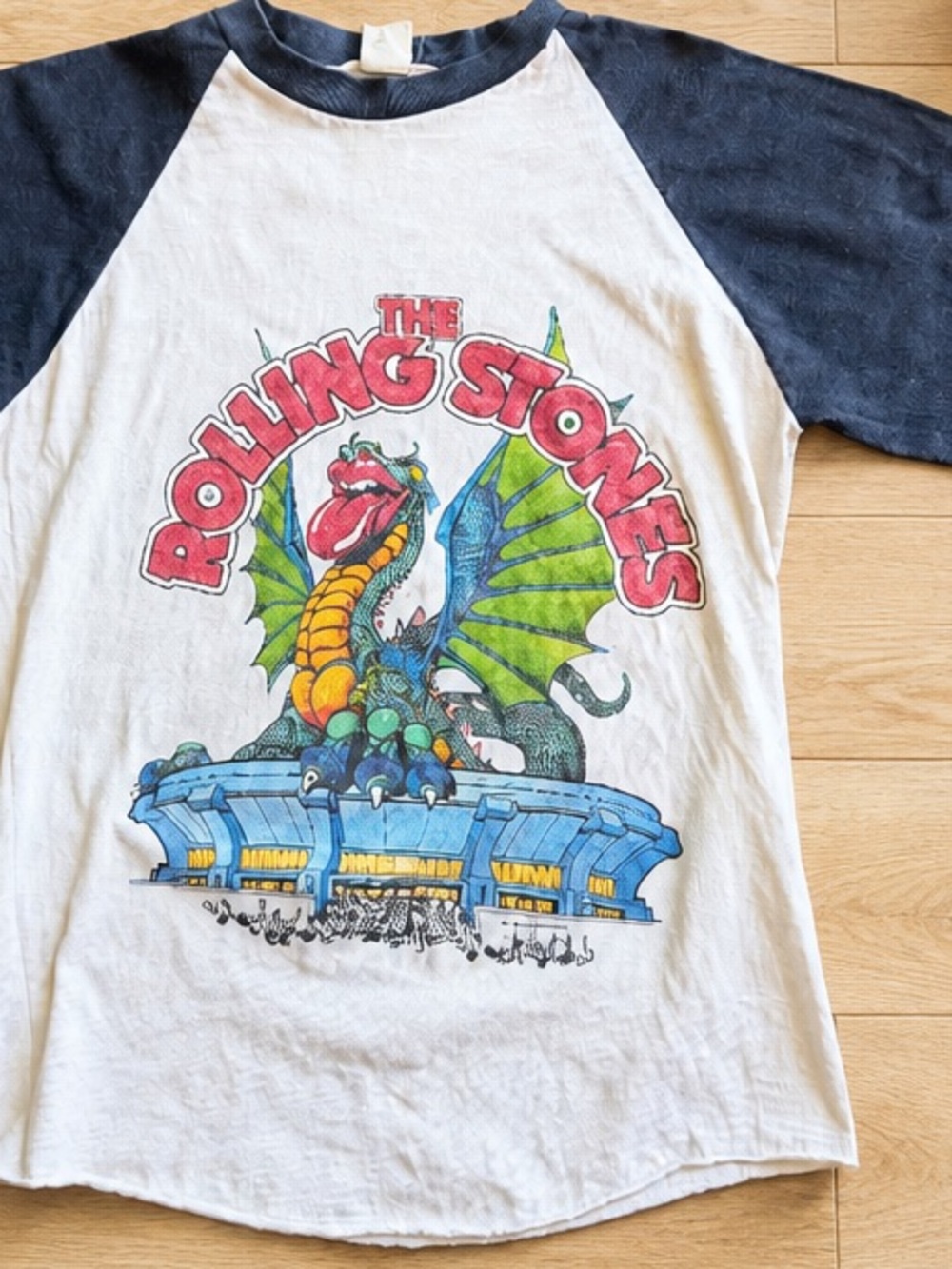 True Vintage Rolling Stones 1981 Dragon Concert Long Sleeve Raglan